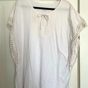 Denim & company white tunic-like top, XL